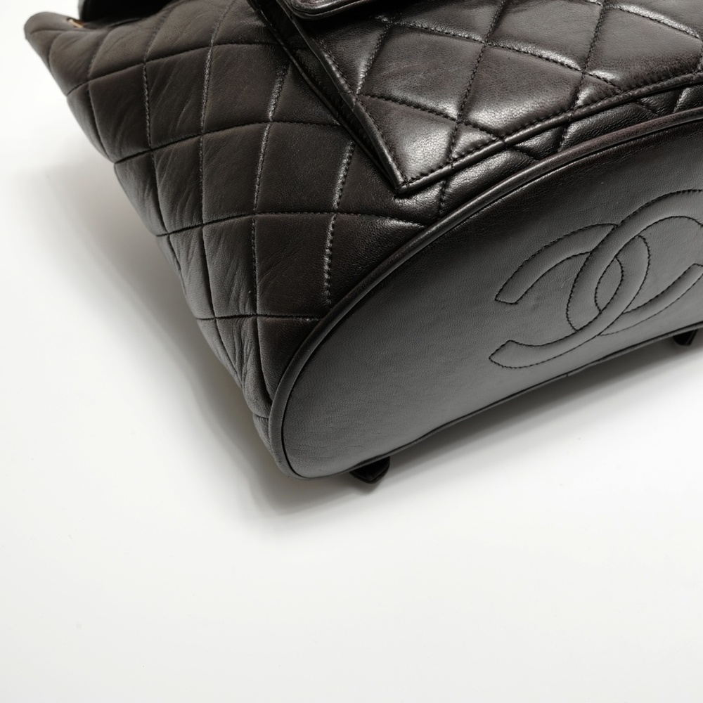 CHANEL No. 3 1994-1996 Lambskin Duma Matelasse Backpack/Daypack in Black - Picture 5 of 15